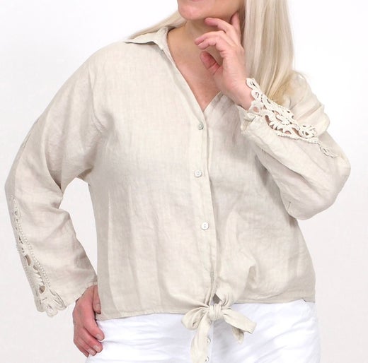 Vaalea hiekka